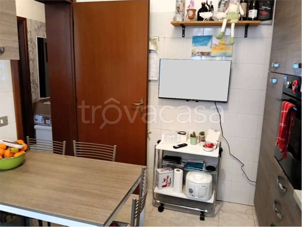 appartamento in vendita a Modena in zona Centro Storico
