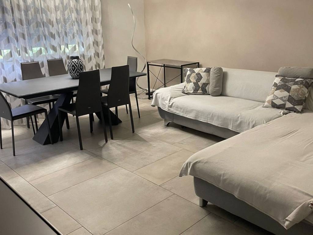 casa indipendente in vendita a Modena in zona Cognento