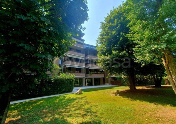 appartamento in vendita a Modena in zona San Faustino