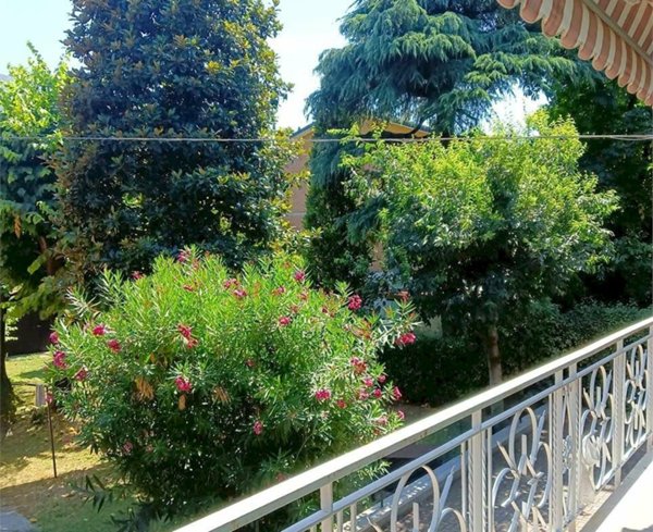 appartamento in vendita a Modena in zona Centro Storico
