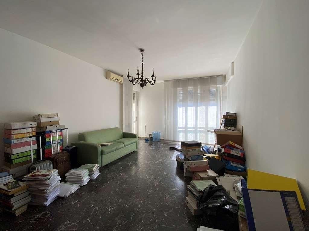 appartamento in vendita a Modena in zona Buon Pastore