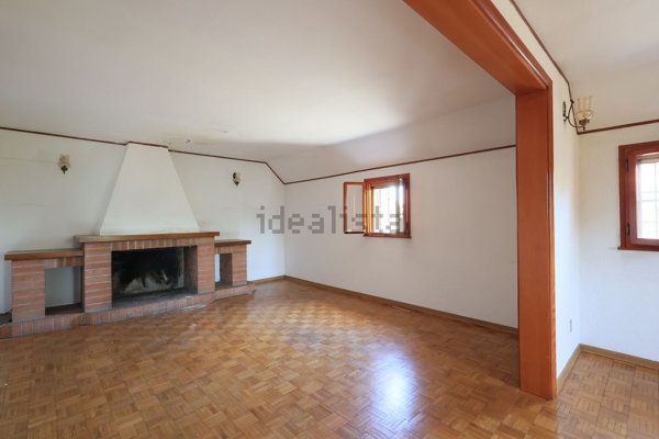 casa indipendente in vendita a Modena in zona Buon Pastore