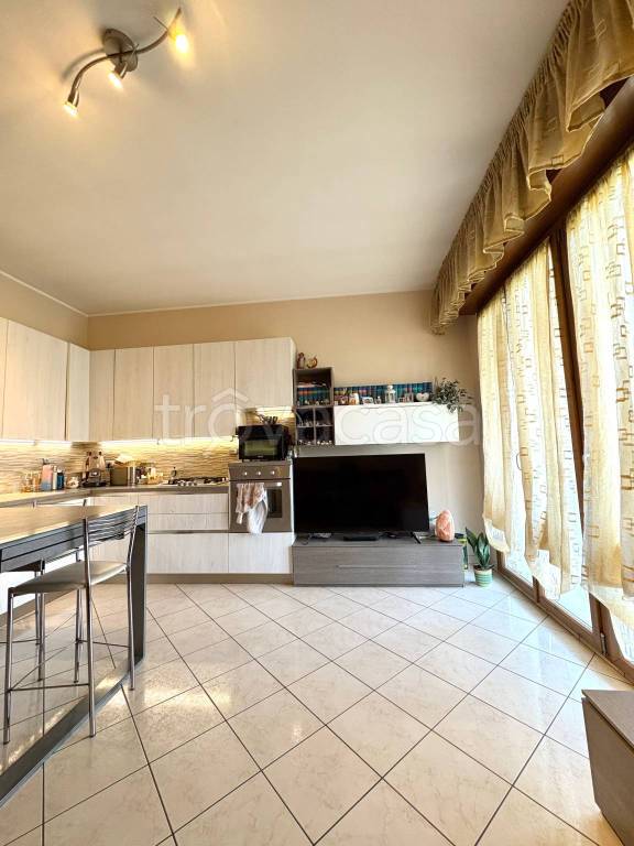 appartamento in vendita a Modena in zona Buon Pastore