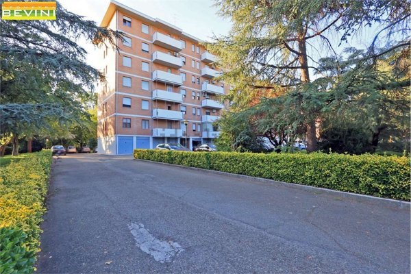 appartamento in vendita a Modena in zona San Lazzaro / Modena Est