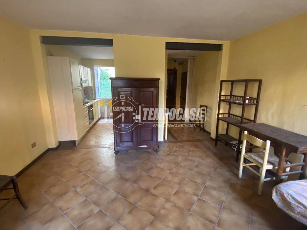 appartamento in vendita a Modena in zona Centro Storico