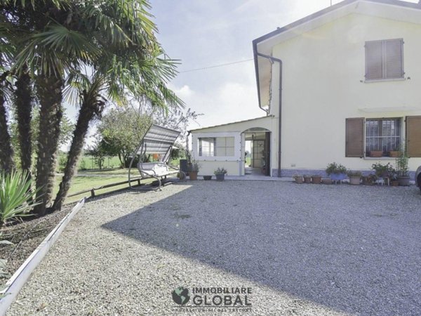 casa indipendente in vendita a Modena in zona San Lazzaro / Modena Est