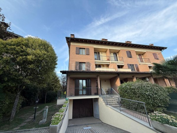 casa indipendente in vendita a Modena in zona San Damaso