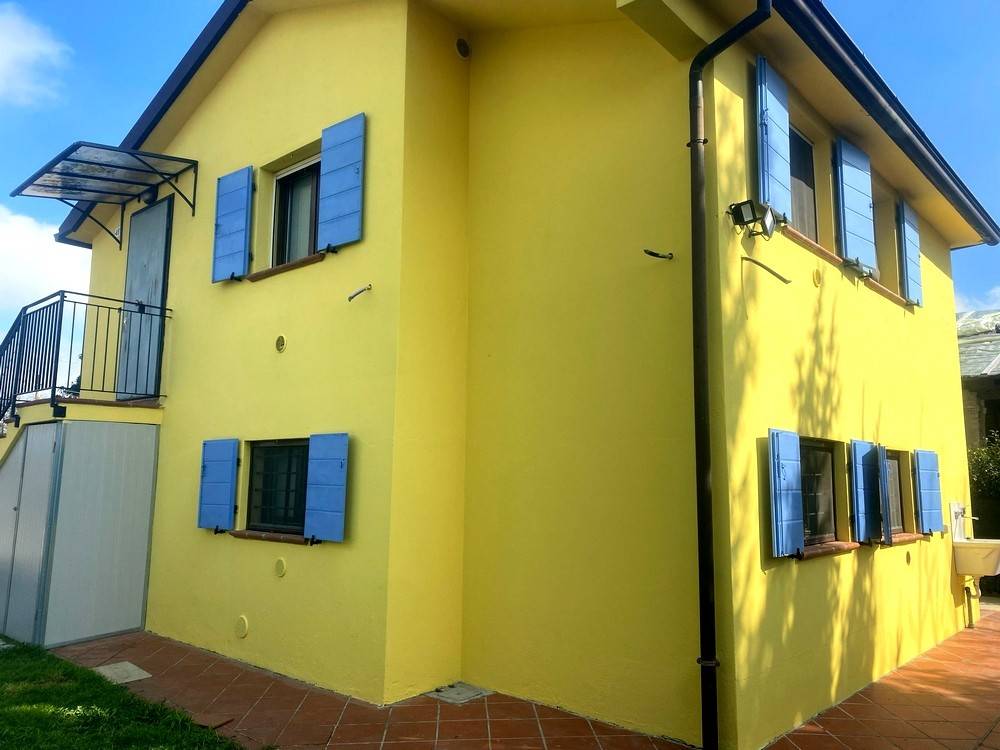 casa indipendente in vendita a Modena in zona Crocetta