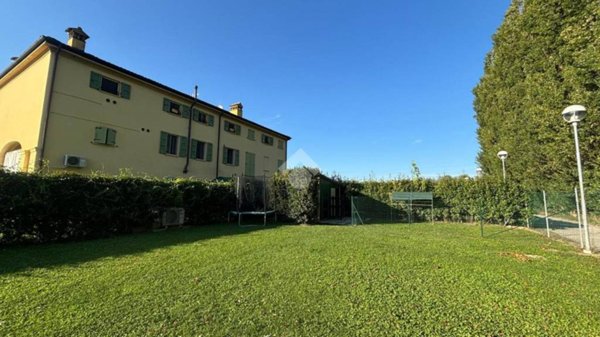 appartamento in vendita a Modena in zona Albareto