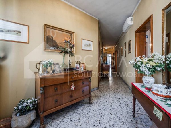 appartamento in vendita a Modena in zona Madonnina / Quattro Ville