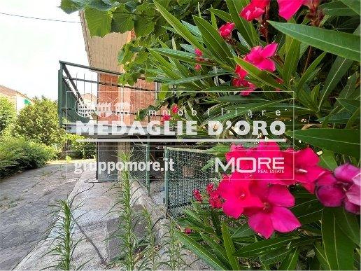 appartamento in vendita a Modena in zona Buon Pastore