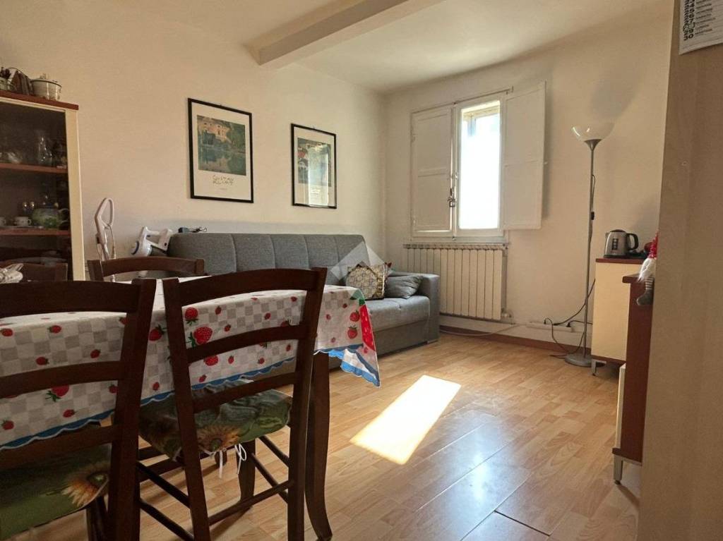 appartamento in vendita a Modena in zona Centro Storico