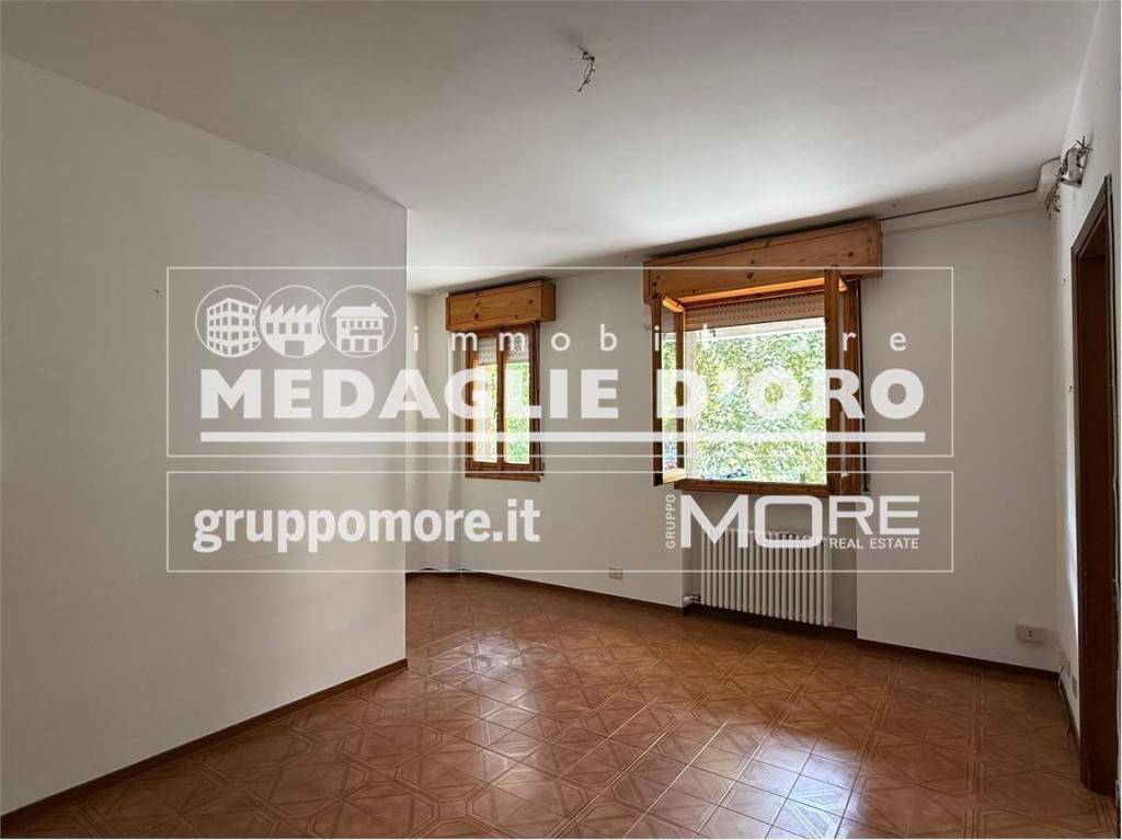 appartamento in vendita a Modena in zona Crocetta