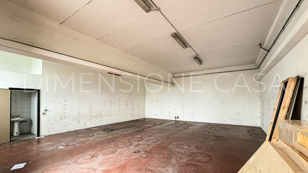 ufficio in vendita a Modena