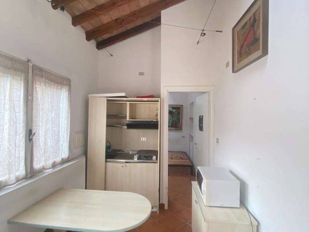 appartamento in vendita a Modena in zona Centro Storico