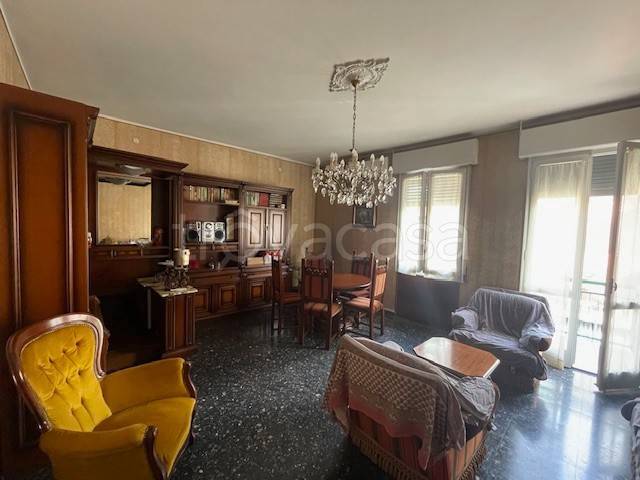 appartamento in vendita a Modena in zona San Lazzaro / Modena Est