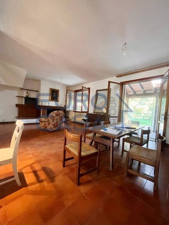 appartamento in vendita a Modena in zona Baggiovara