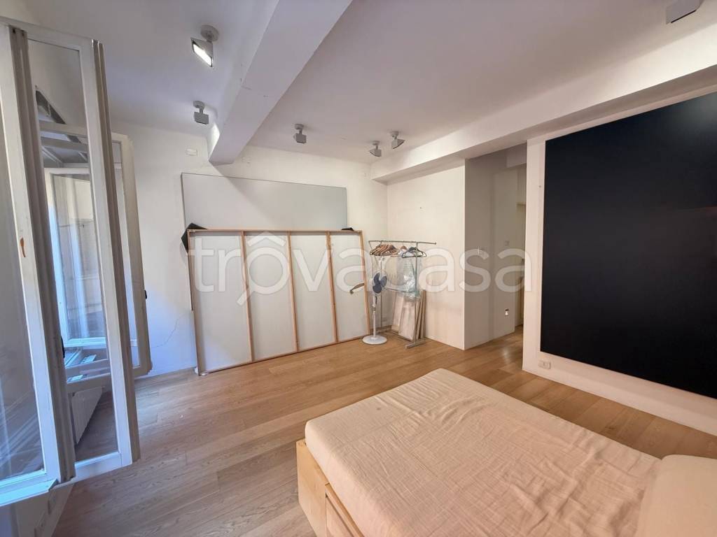appartamento in vendita a Modena in zona Centro Storico