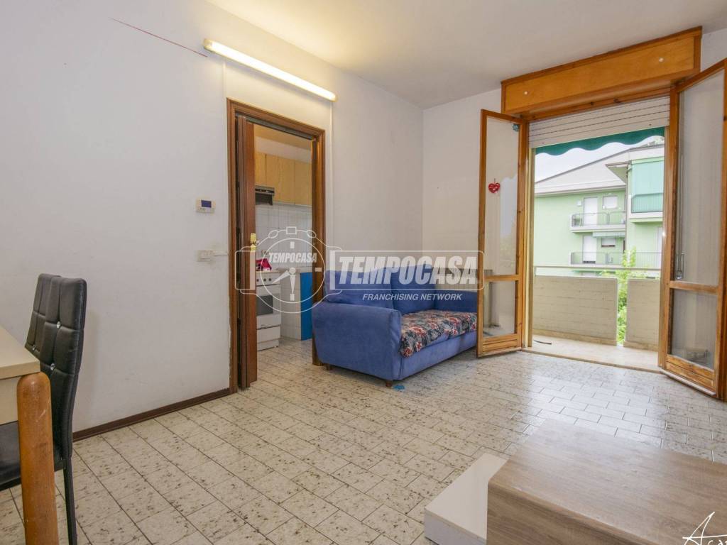 appartamento in vendita a Modena in zona San Lazzaro / Modena Est