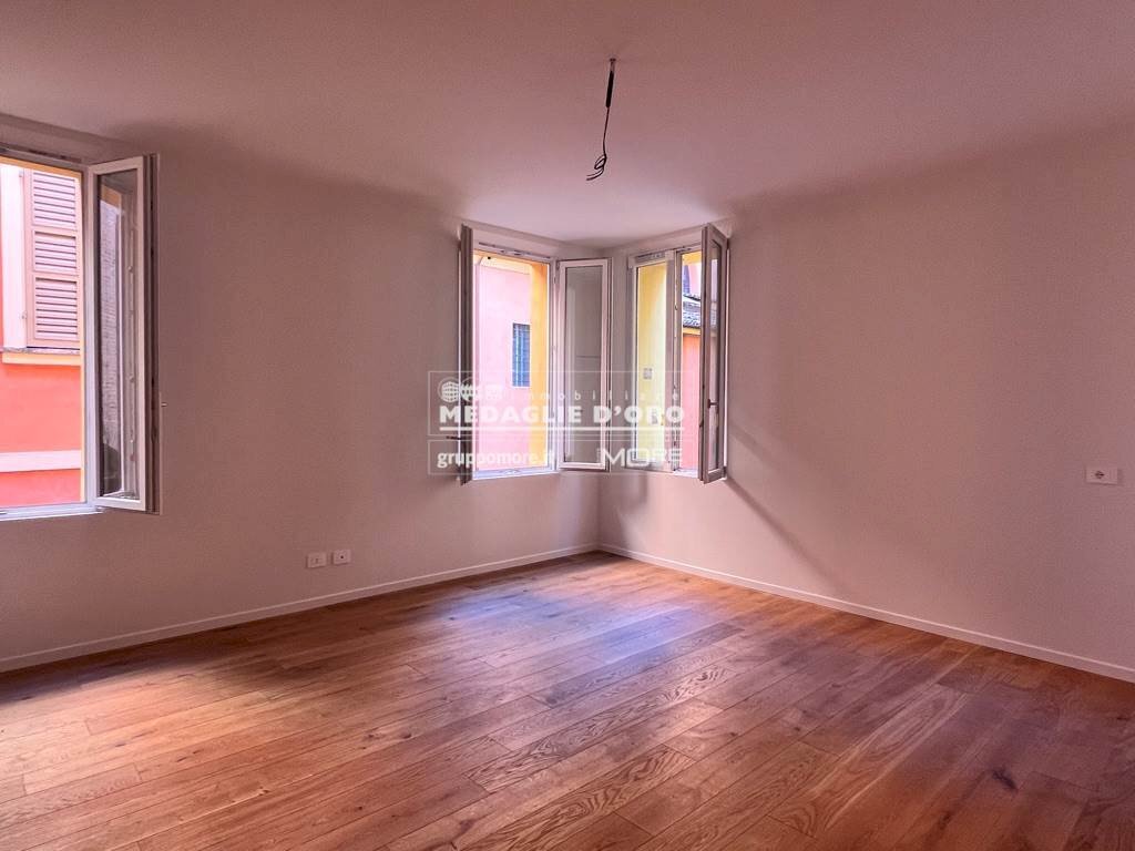 appartamento in vendita a Modena in zona Centro Storico