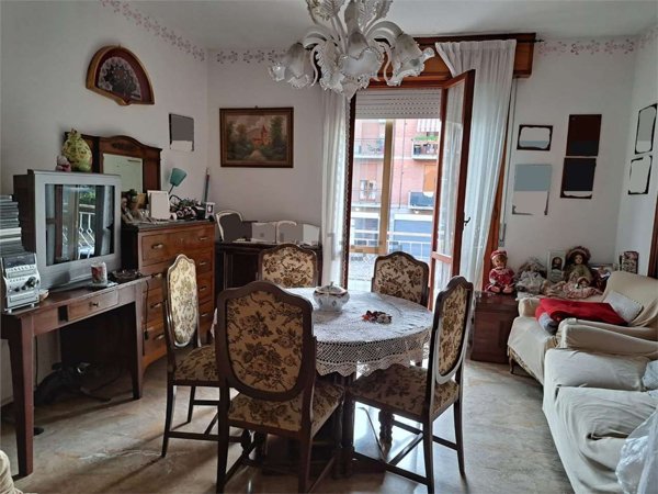 appartamento in vendita a Modena in zona San Lazzaro / Modena Est