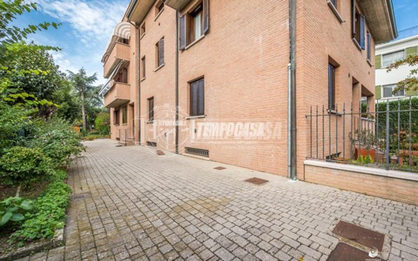 appartamento in vendita a Modena in zona Buon Pastore