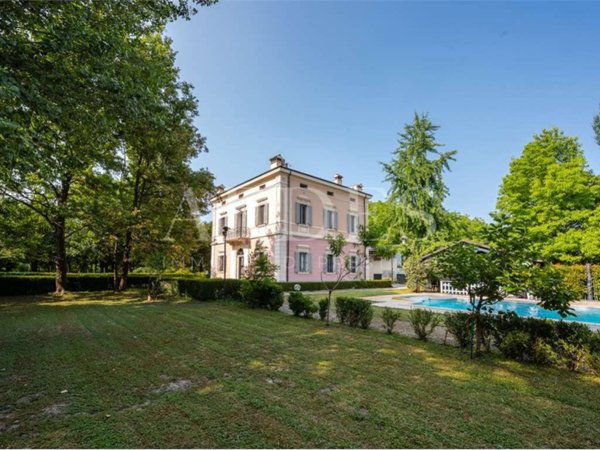 casa indipendente in vendita a Modena in zona Buon Pastore