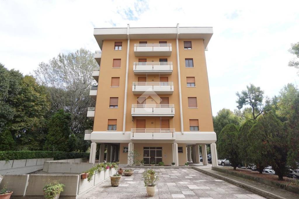 appartamento in vendita a Modena in zona Cognento