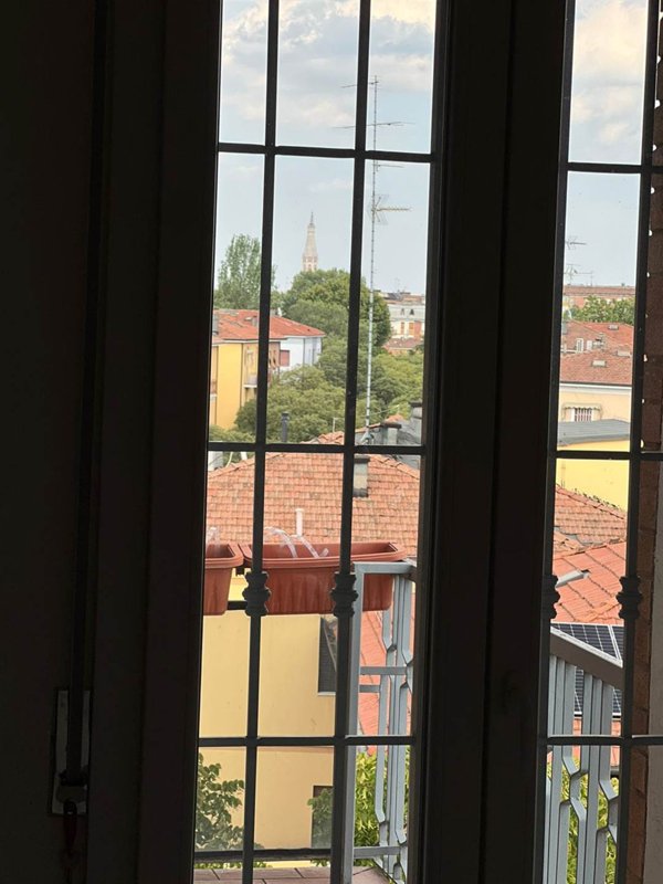 appartamento in vendita a Modena in zona Centro Storico