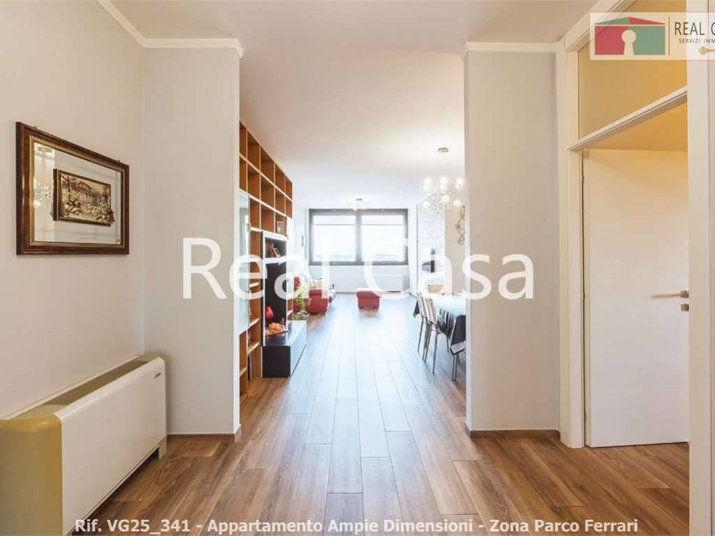 appartamento in vendita a Modena in zona Centro Storico