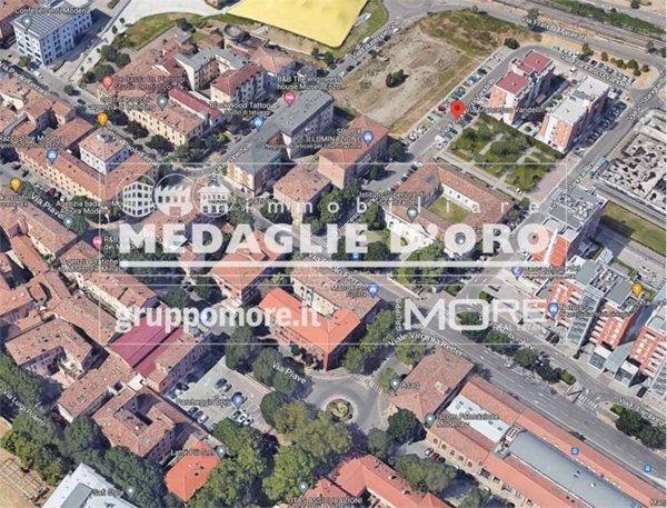 ufficio in vendita a Modena in zona Crocetta