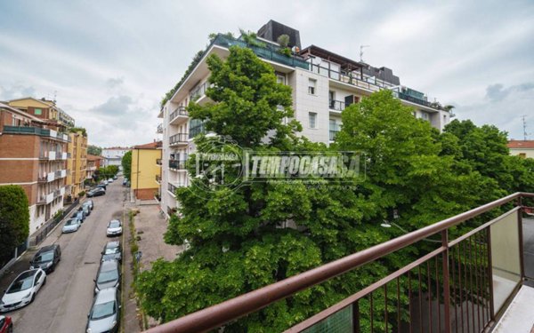 appartamento in vendita a Modena in zona Buon Pastore