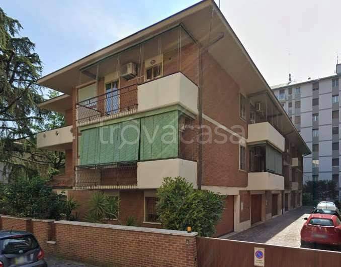 appartamento in vendita a Modena in zona Sant'Agnese