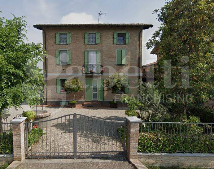 casa indipendente in vendita a Modena in zona Baggiovara