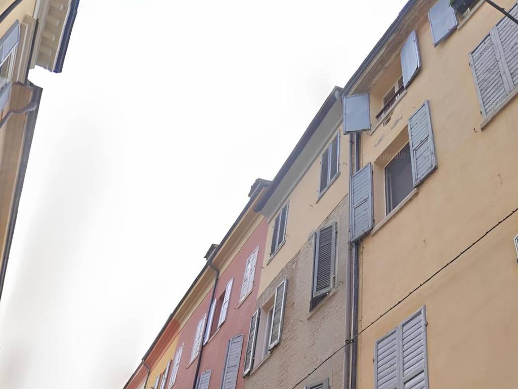 appartamento in vendita a Modena in zona Centro Storico