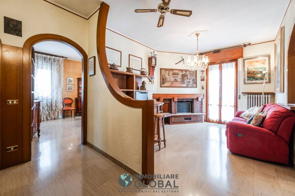 appartamento in vendita a Modena