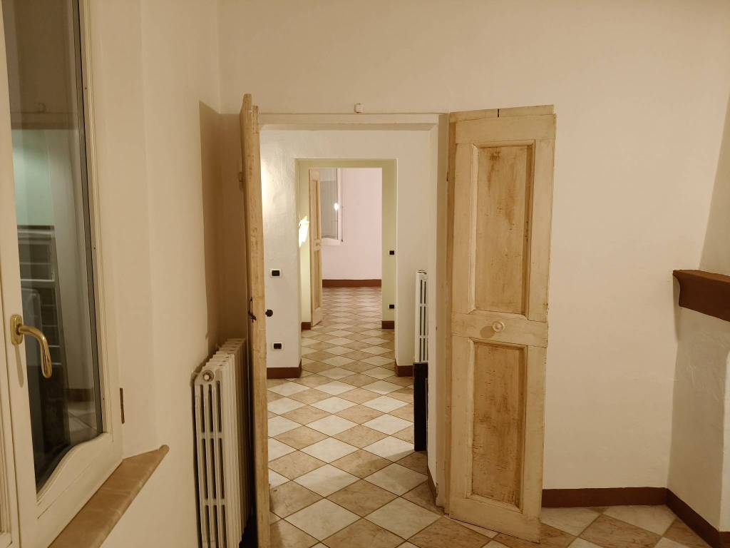 appartamento in vendita a Modena in zona Centro Storico