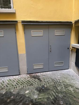 negozio in vendita a Modena in zona Centro Storico