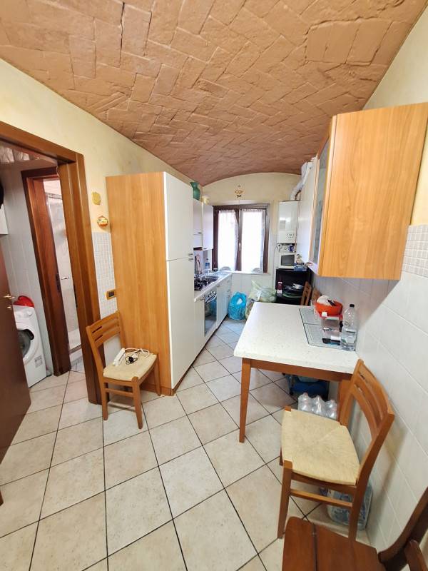 appartamento in vendita a Modena in zona Centro Storico