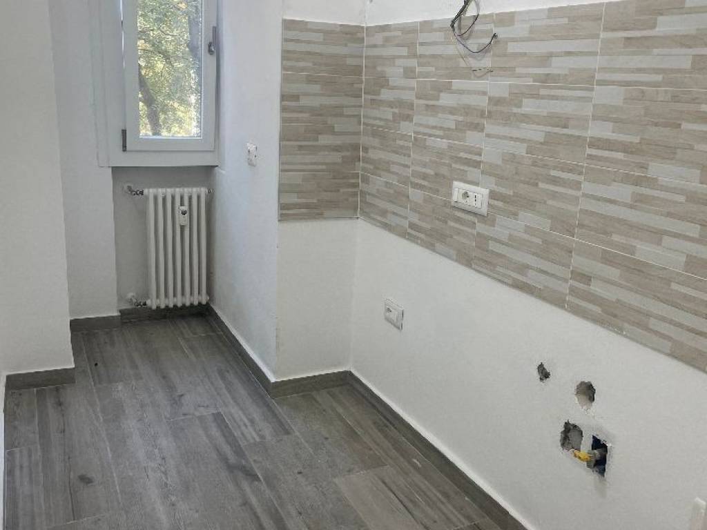 appartamento in vendita a Modena in zona San Lazzaro / Modena Est