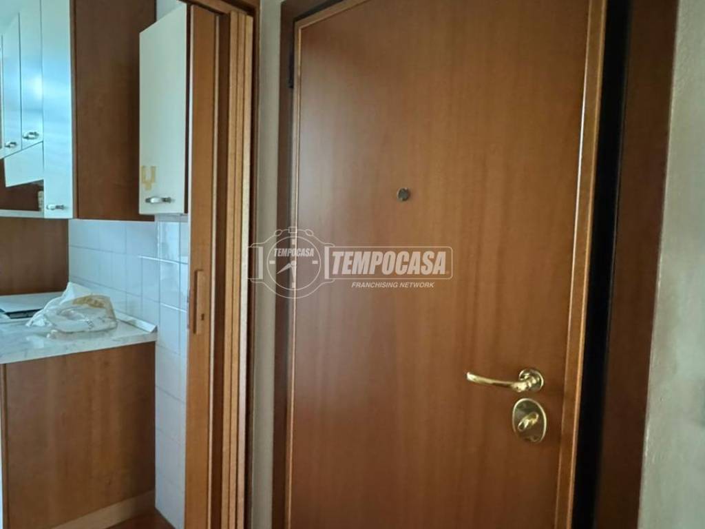 appartamento in vendita a Modena in zona Crocetta