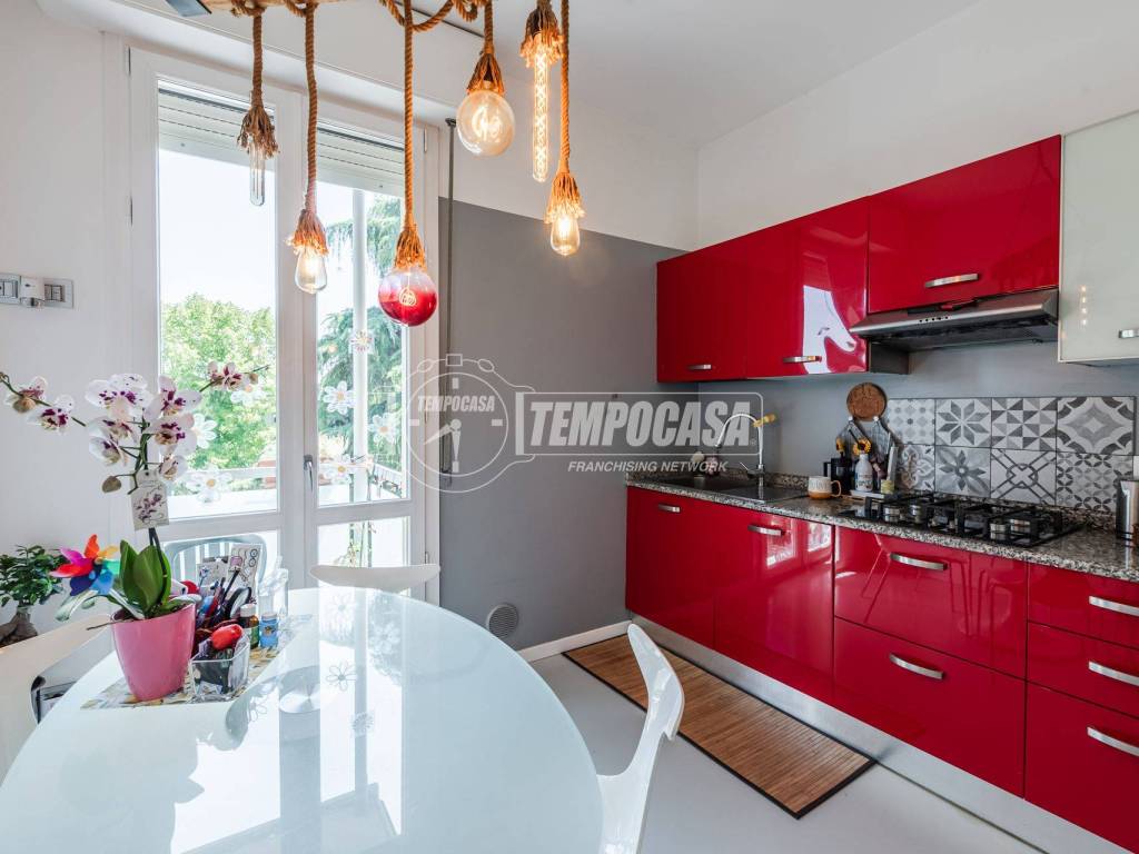 appartamento in vendita a Modena in zona San Faustino