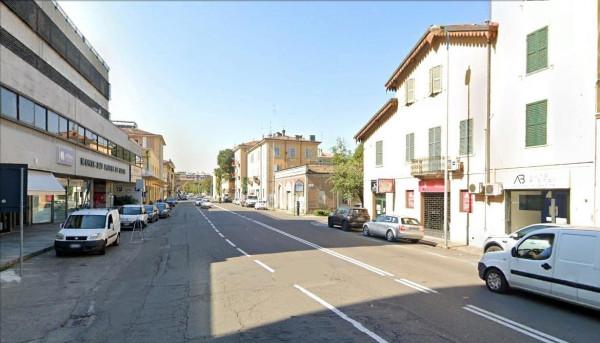 negozio in vendita a Modena in zona Sant'Agnese