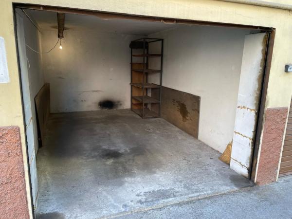 negozio in vendita a Modena in zona San Lazzaro / Modena Est