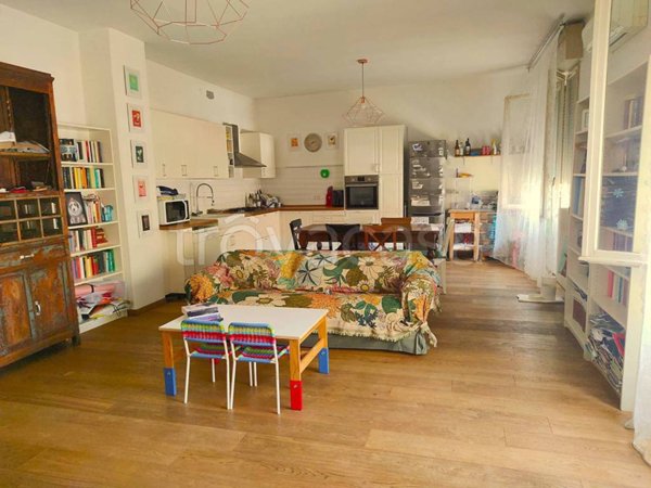 casa indipendente in vendita a Modena in zona San Cataldo