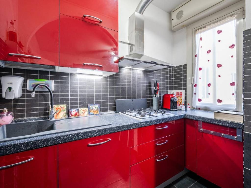 appartamento in vendita a Modena in zona San Lazzaro / Modena Est