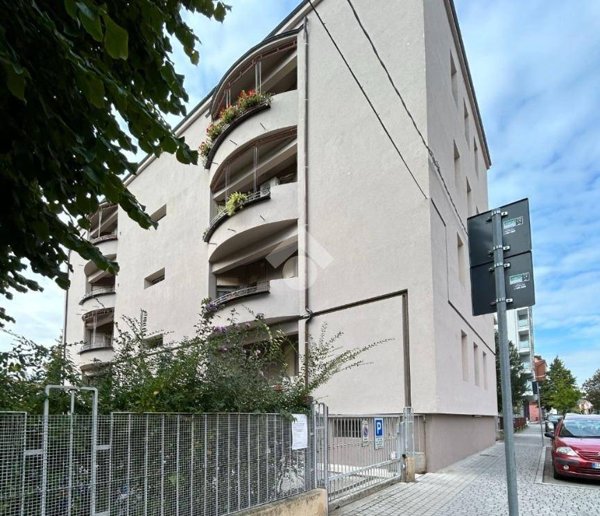 appartamento in vendita a Modena in zona Buon Pastore