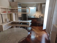 appartamento in vendita a Modena in zona Centro Storico