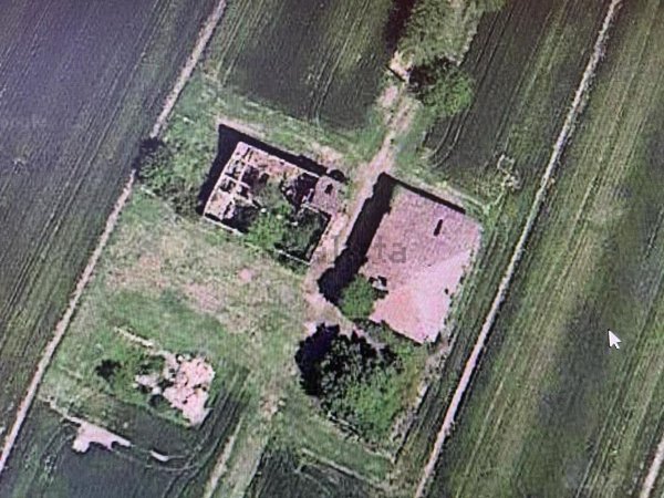 casale in vendita a Modena in zona Crocetta