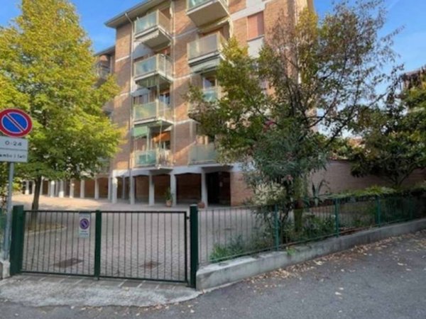 appartamento in vendita a Modena in zona San Lazzaro / Modena Est